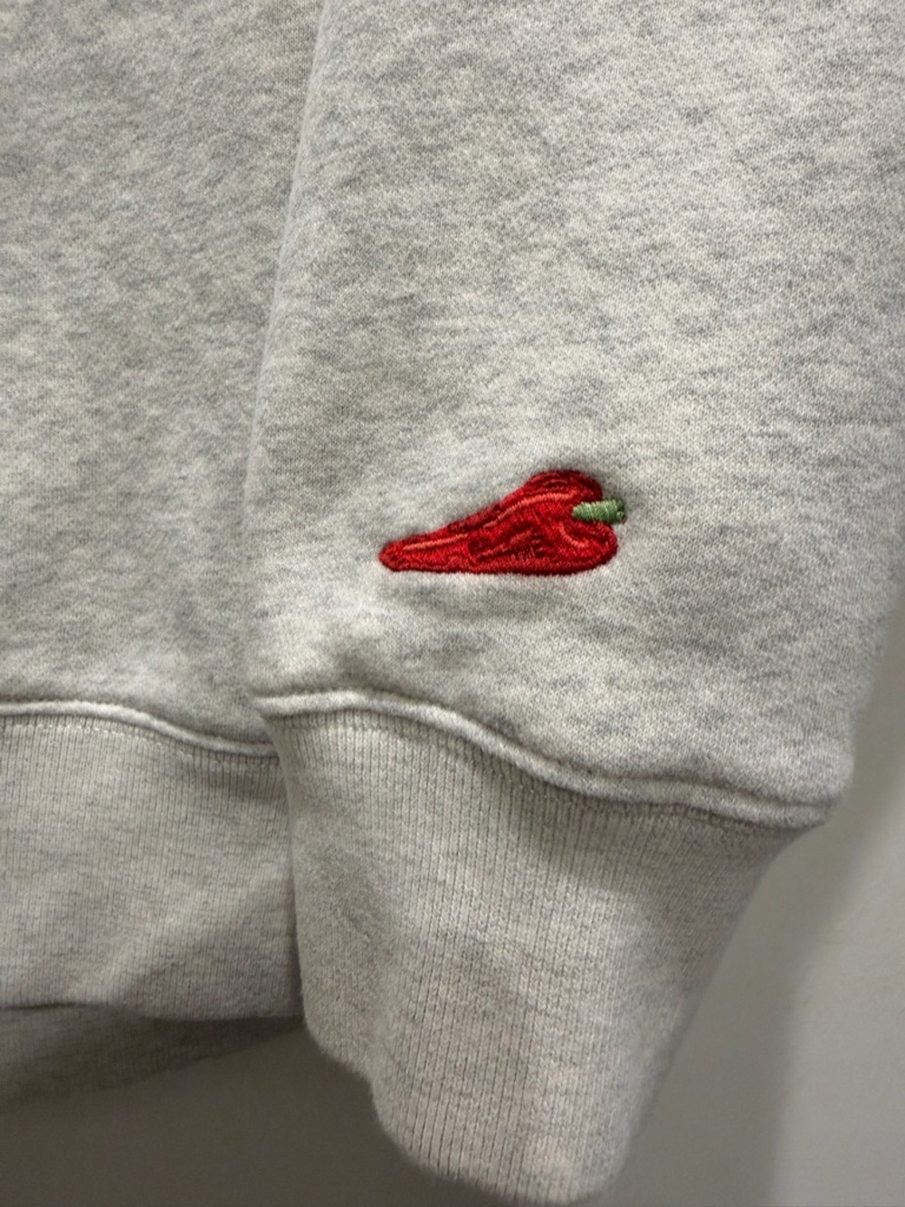 A&F SPICY Graphic Crewneck Sweatshirt - Abercrombie Oversized - Picture 2 of 3